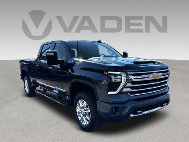 2025 Chevrolet Silverado 2500HD 4WD Crew Cab Standard Bed High Country