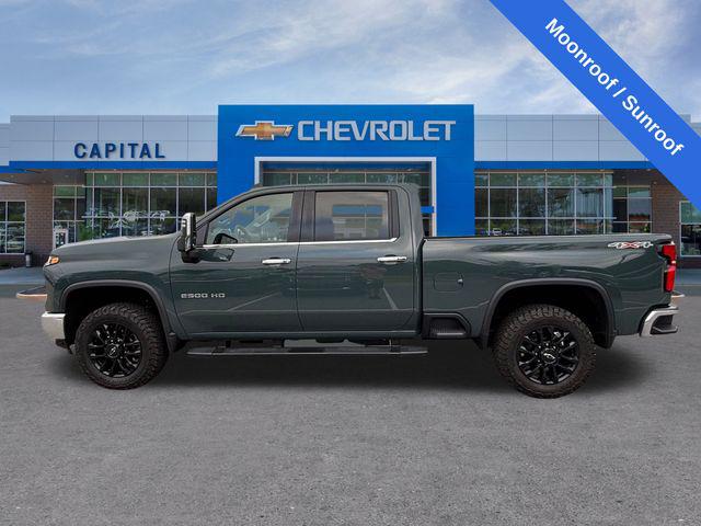2025 Chevrolet Silverado 2500HD 4WD Crew Cab Standard Bed LTZ