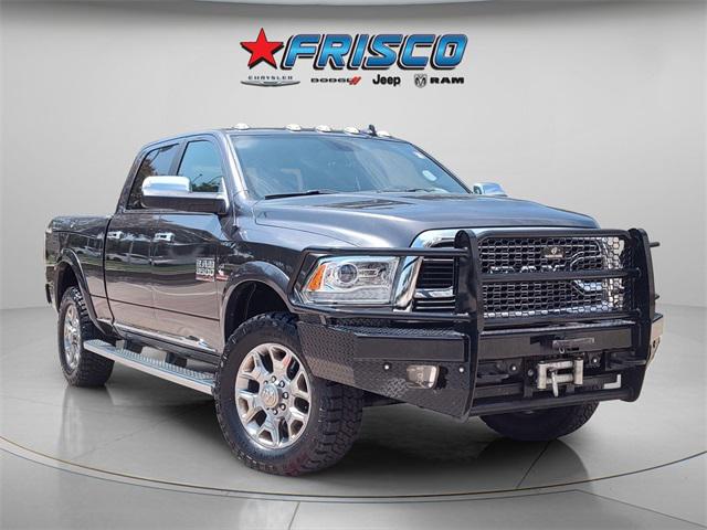 2017 RAM 3500 Limited Crew Cab 4x4 64 Box 2017 RAM 3500 Limited Crew Cab 4x4 64 Box