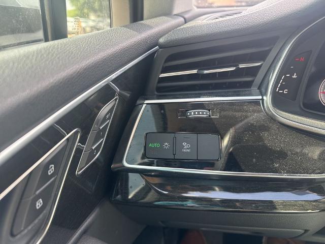 2023 Audi Q7 Premium 45 TFSI quattro Tiptronic