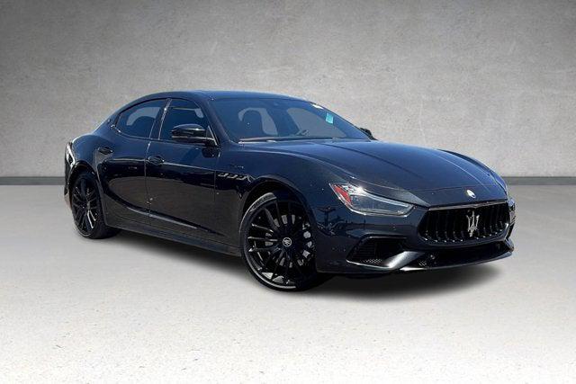 2022 Maserati Ghibli Modena Q4