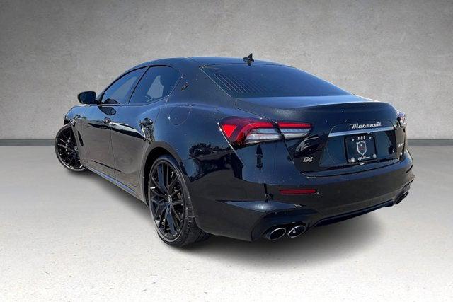 2022 Maserati Ghibli Modena Q4