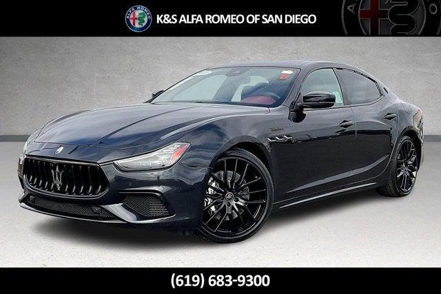 2022 Maserati Ghibli Modena Q4