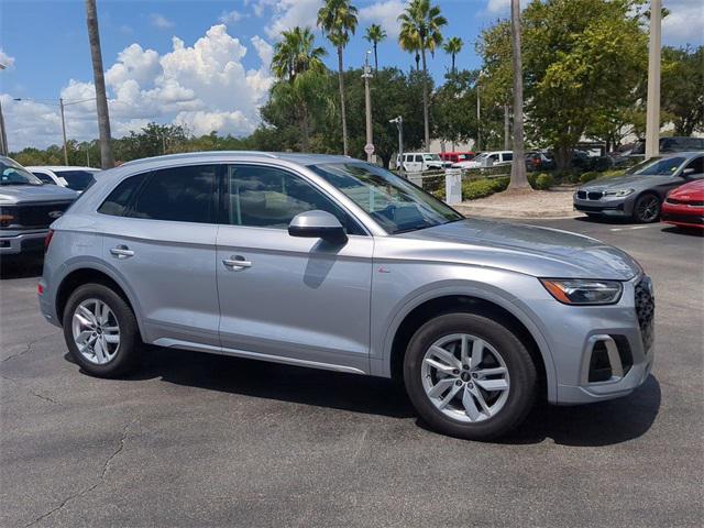 2022 Audi Q5 Premium 45 TFSI S line quattro S tronic
