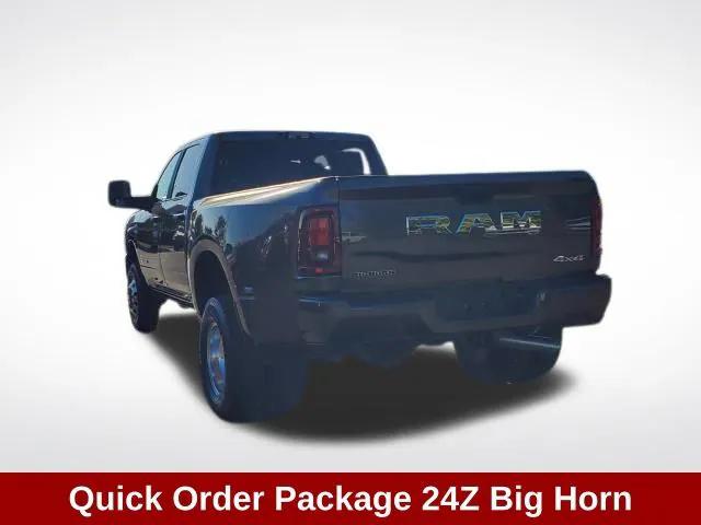2025 RAM 3500 Big Horn Crew Cab 4x4 8 Box