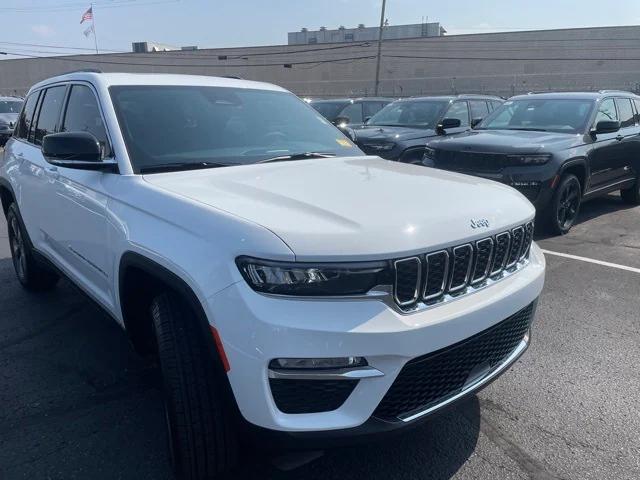 2025 Jeep Grand Cherokee 4xe Base 2025 Jeep Grand Cherokee 4xe Base