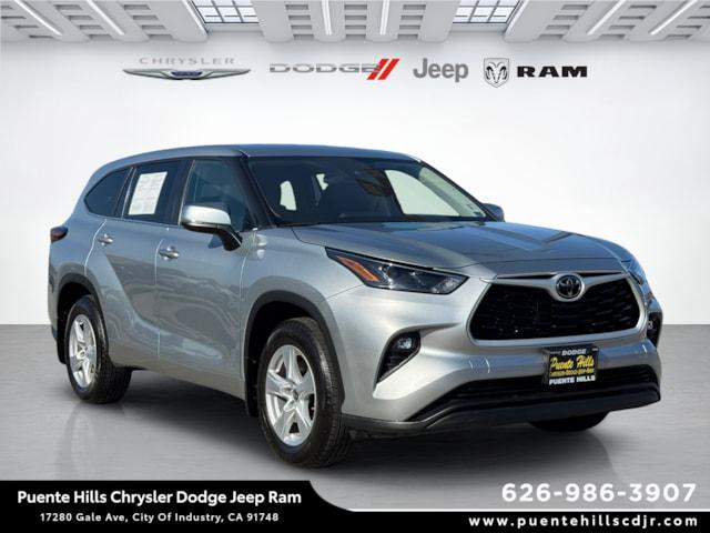 2024 Toyota Highlander LE