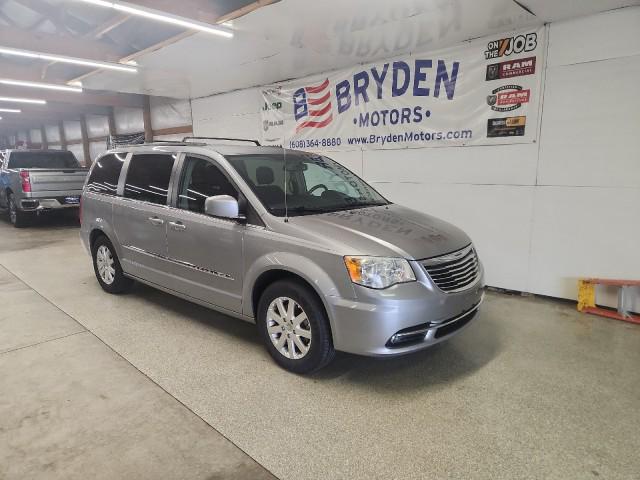 2014 Chrysler Town and Country Touring