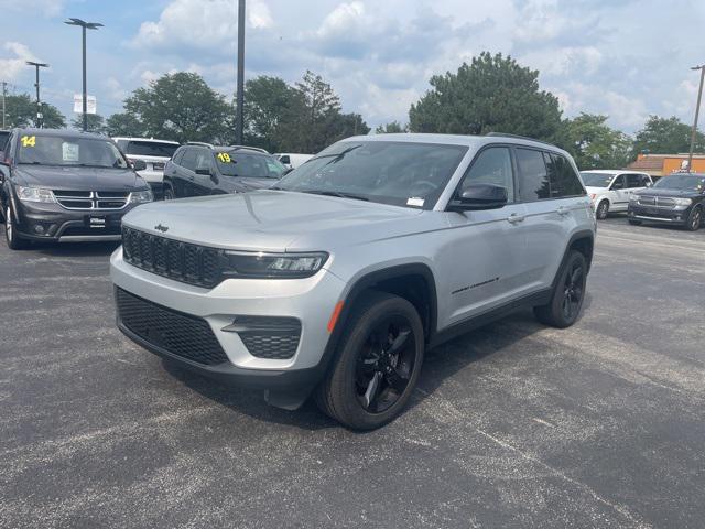 2023 Jeep Grand Cherokee Altitude 4x4