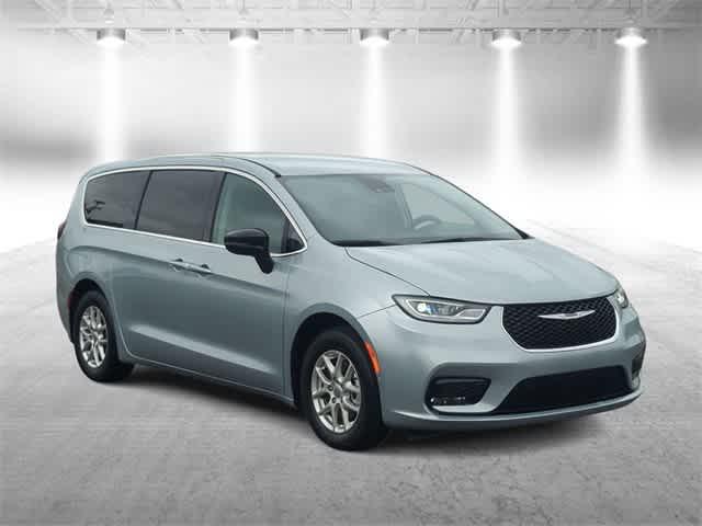 2024 Chrysler Pacifica Touring L 2024 Chrysler Pacifica Touring L