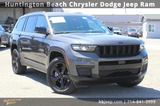2023 Jeep Grand Cherokee L Altitude 4x2