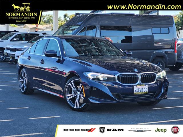 2024 BMW 3 Series 330i Sedan