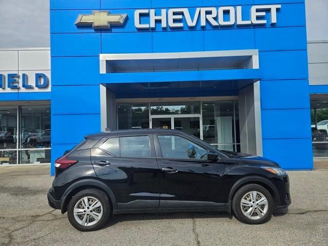 2022 Nissan Kicks S Xtronic CVT 2022 Nissan Kicks S Xtronic CVT