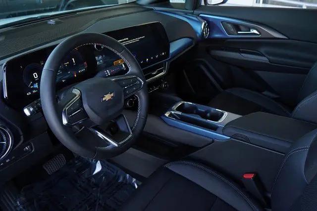 2025 Chevrolet Equinox LT 2