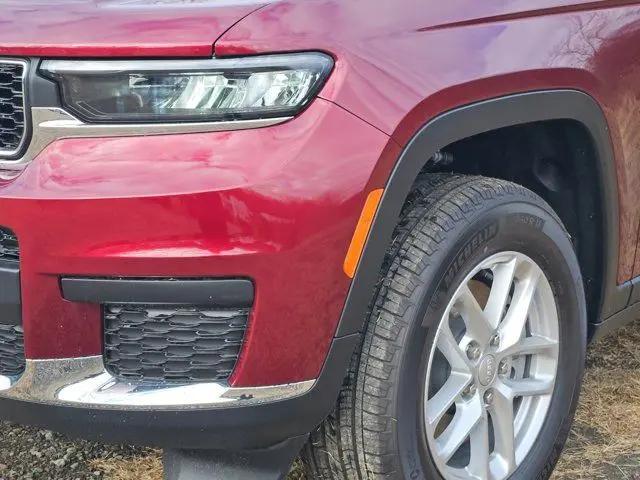 2025 Jeep Grand Cherokee L Laredo X 4x4