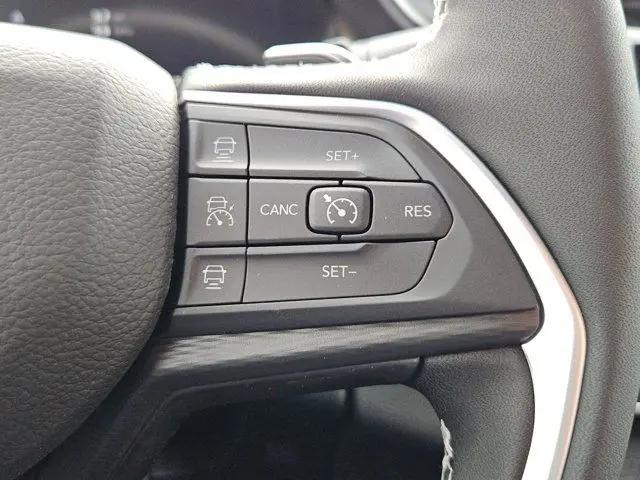 2025 Jeep Grand Cherokee L Laredo X 4x4