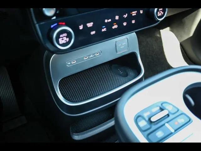 2026 Hyundai IONIQ 9 SE