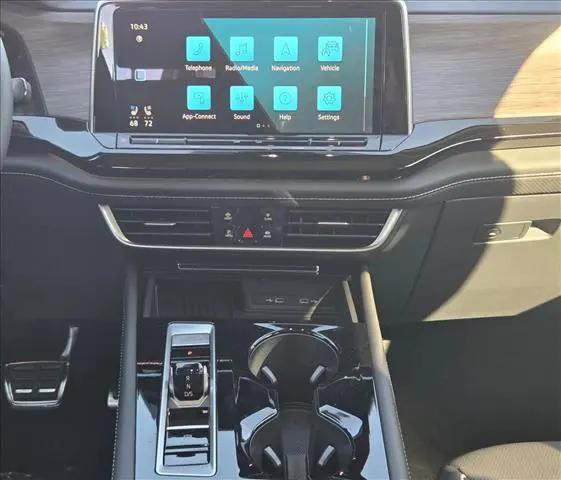 2026 Volkswagen Atlas SEL Premium R-Line