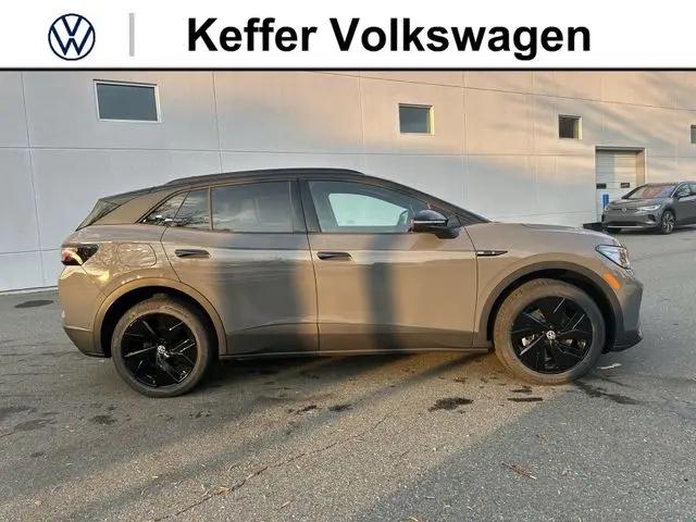 2025 Volkswagen ID.4 Pro S Plus