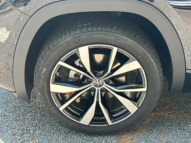 2026 Volkswagen Atlas SEL Premium R-Line