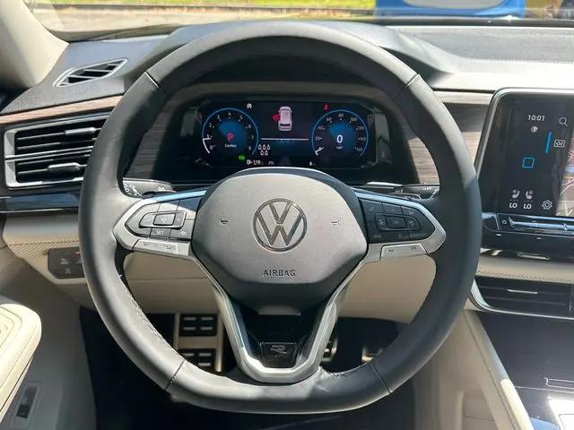 2026 Volkswagen Atlas SEL Premium R-Line