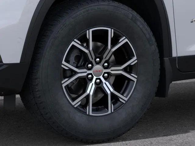 2026 GMC Acadia AWD AT4