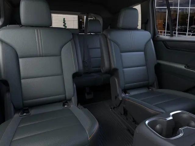 2026 GMC Acadia AWD AT4