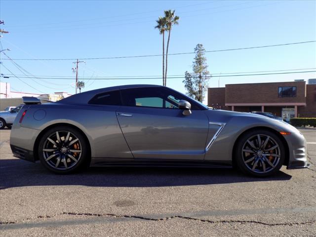 2015 Nissan GT-R Premium
