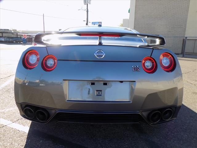 2015 Nissan GT-R Premium