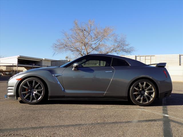 2015 Nissan GT-R Premium