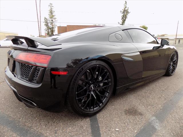 2017 Audi R8 5.2 V10 plus