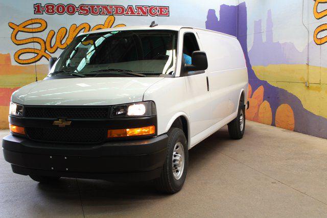 2025 Chevrolet Express Cargo Van RWD 2500 Extended Wheelbase WT