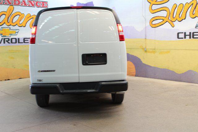 2025 Chevrolet Express Cargo Van RWD 2500 Extended Wheelbase WT