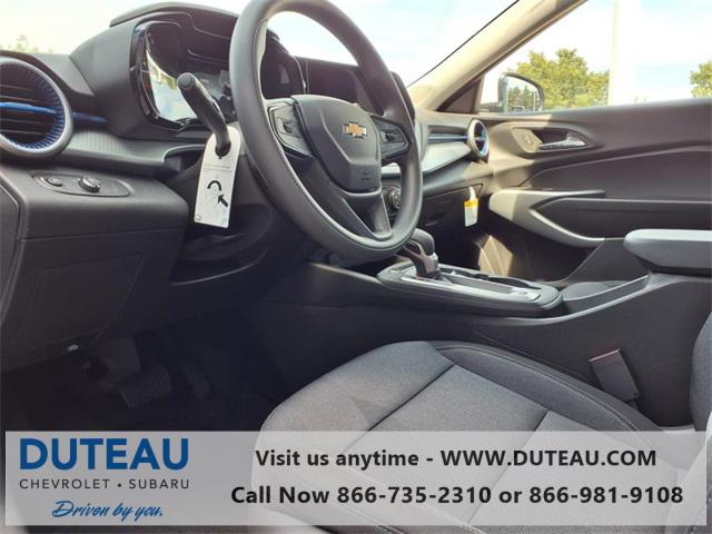 2025 Chevrolet Trax LS
