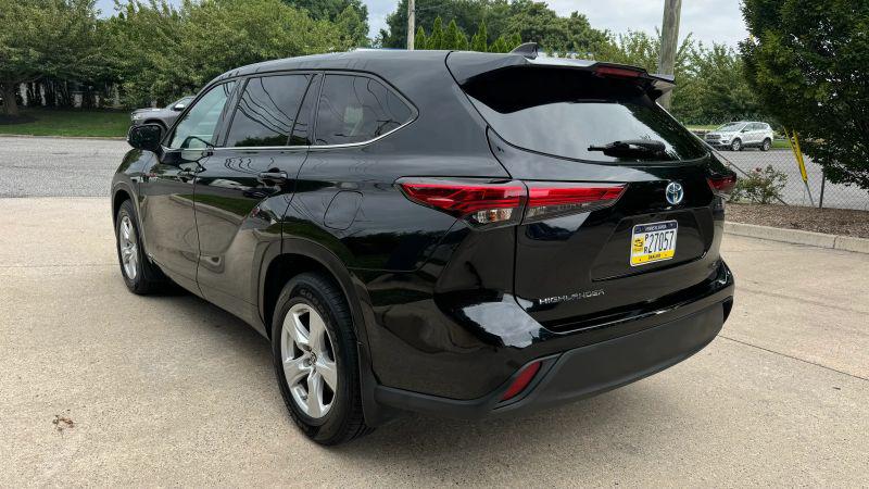 2021 Toyota Highlander Hybrid LE