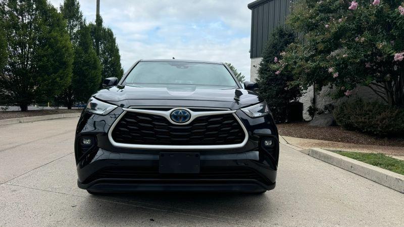 2021 Toyota Highlander Hybrid LE