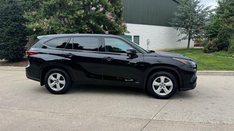 2021 Toyota Highlander Hybrid LE