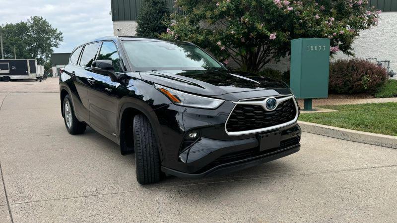 2021 Toyota Highlander Hybrid LE