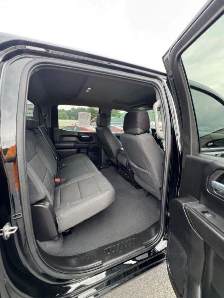 2024 Chevrolet Silverado 1500 2WD Crew Cab Short Bed Custom