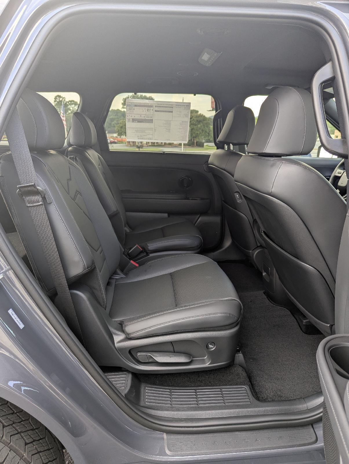 2026 Hyundai Palisade XRT Pro - Photo 8