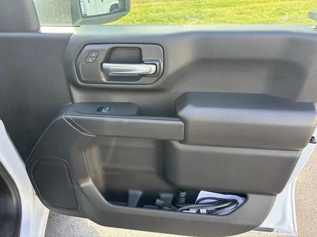 2024 Chevrolet Silverado 3500HD 4WD Crew Cab Long Bed Work Truck