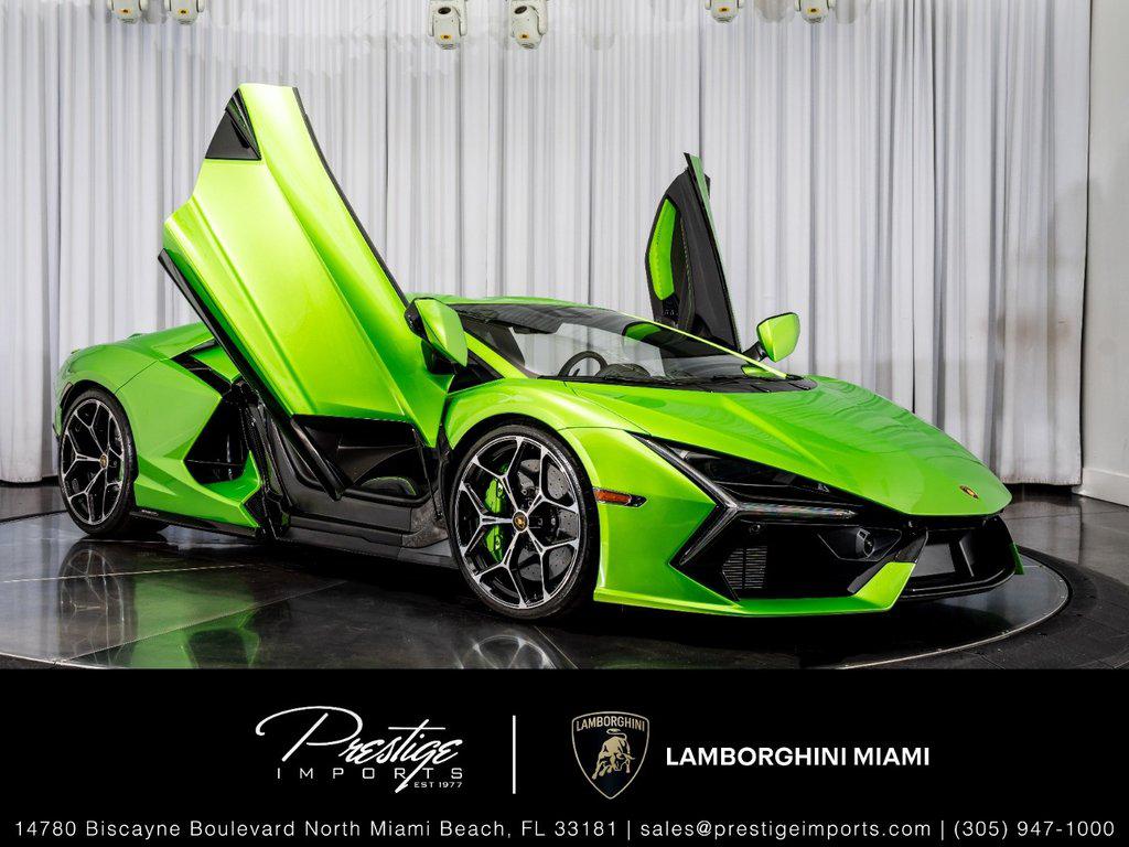 /2024 Lamborghini Revuelto