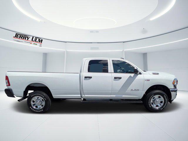2022 RAM 2500 Tradesman Crew Cab 4x4 8 Box