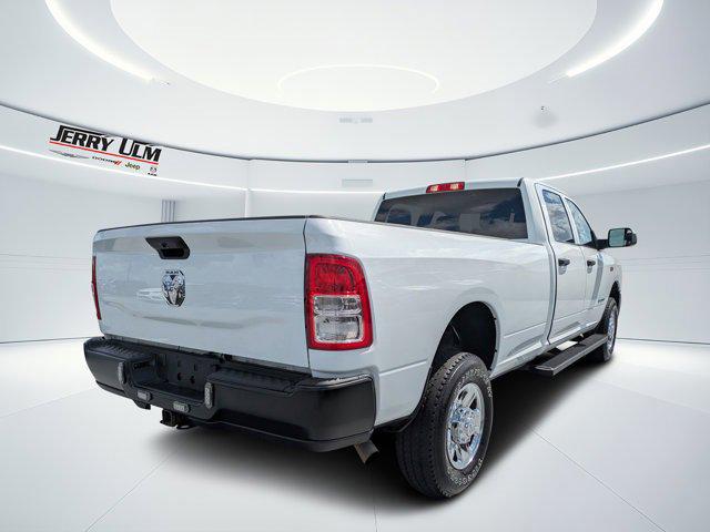 2022 RAM 2500 Tradesman Crew Cab 4x4 8 Box