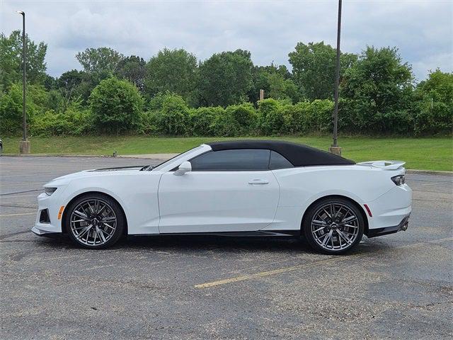 2022 Chevrolet Camaro RWD Convertible ZL1