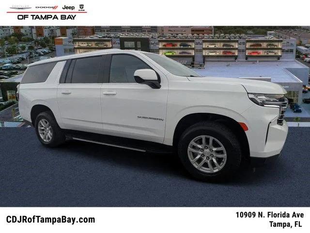 2023 Chevrolet Suburban 4WD LT