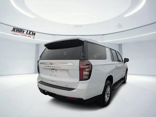 2023 Chevrolet Suburban 4WD LT