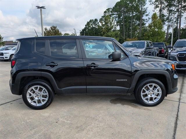 2023 Jeep Renegade Latitude 4x4