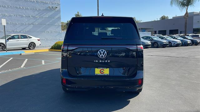 2025 Volkswagen ID. Buzz Pro S