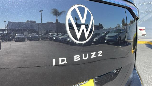 2025 Volkswagen ID. Buzz Pro S